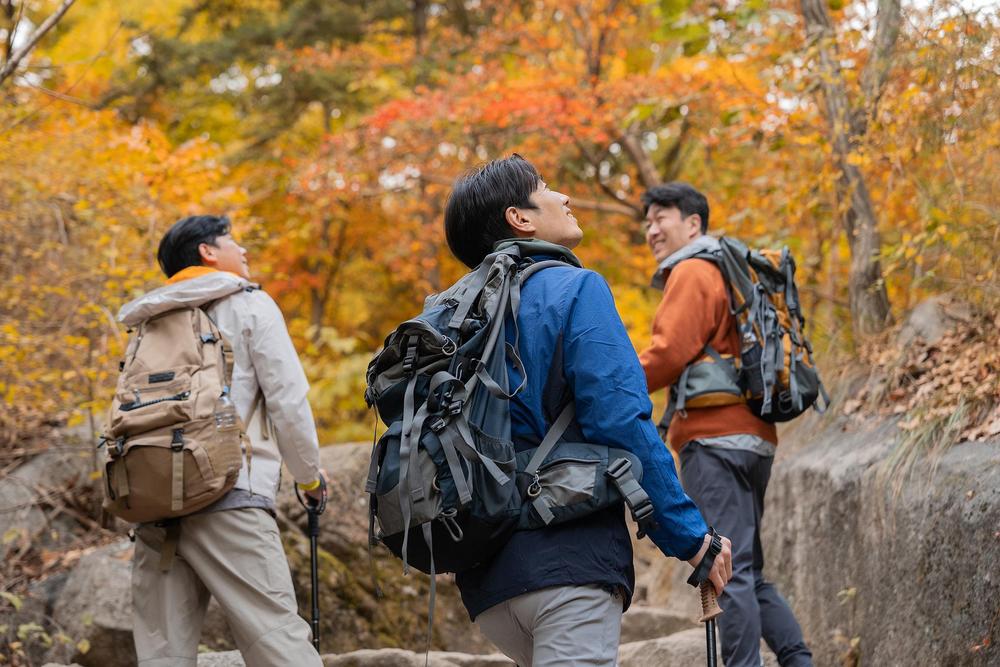 滑坠！这份安全指南关键时刻能保命冰球突破游戏网站登山探险谨防失温