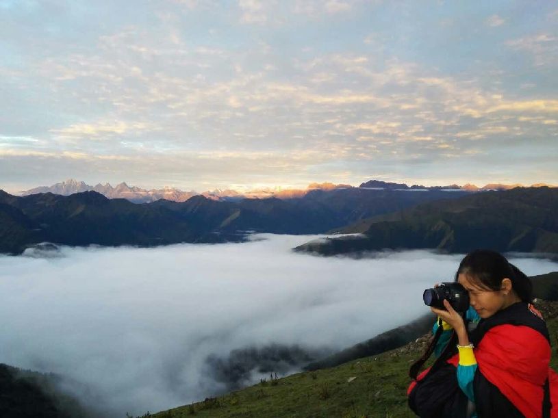 美中国】达瓦更扎看云海冰球突破正规网站【大(图4)